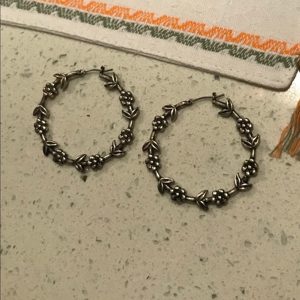 Lucky Brand flower hoop earrings